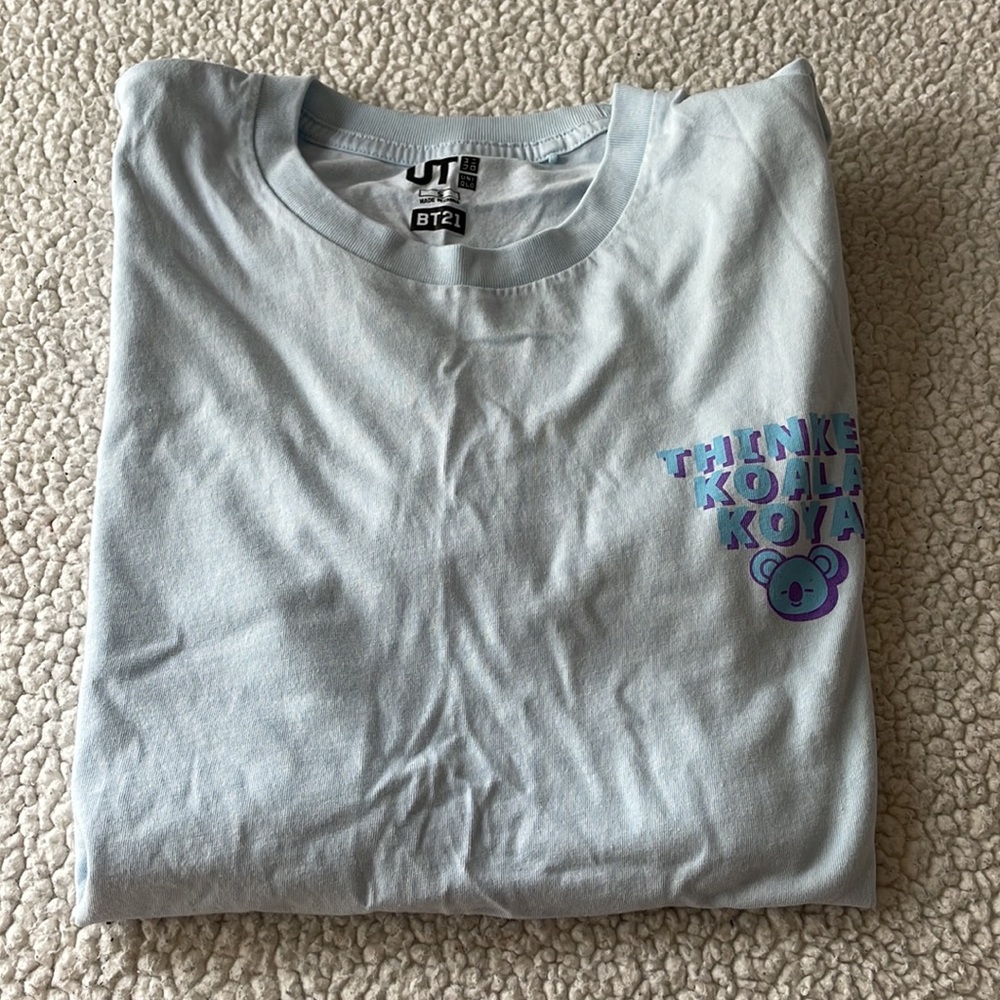 Uniqlo x BT21 thinker koala koya tshirt